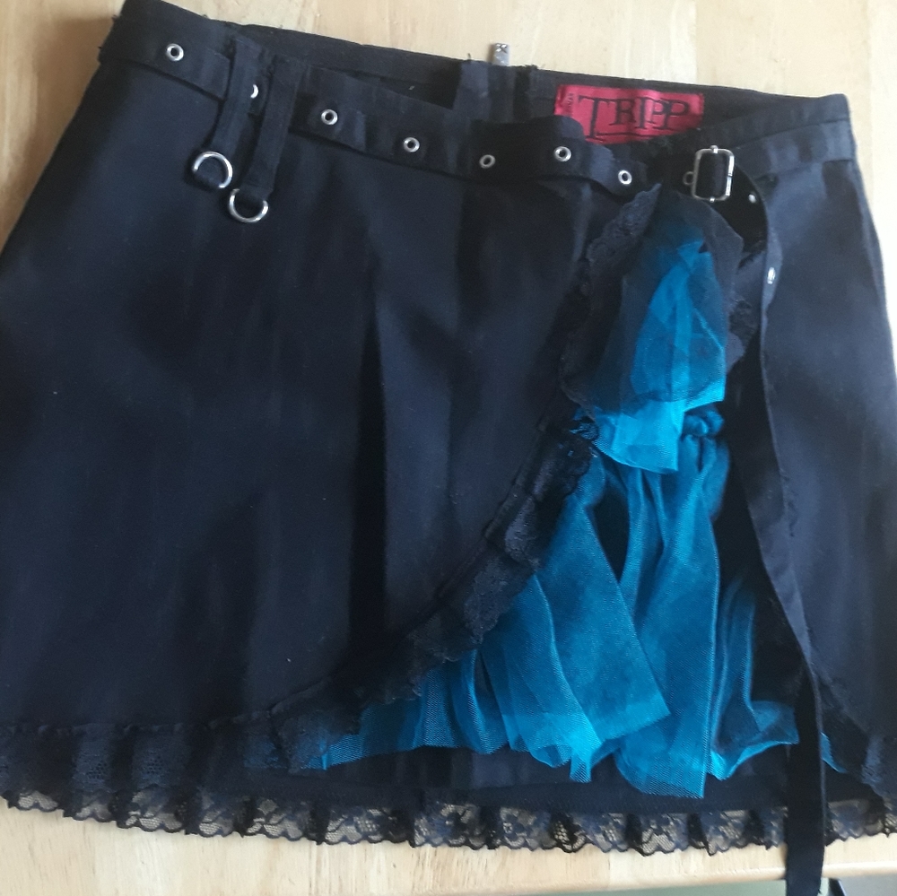SOLDTeal and black lace tulle tripp nyc skirt